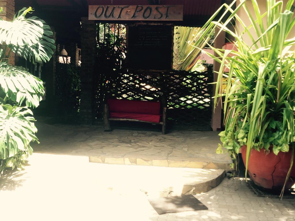 Outpost Lodge Arusha Extérieur photo